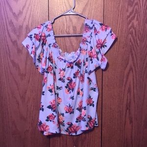Off the shoulders Rue 21 shirt